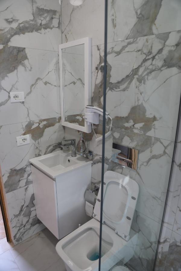 --Hotel Deal-- Rooms With Castle View Kruje Bagian luar foto